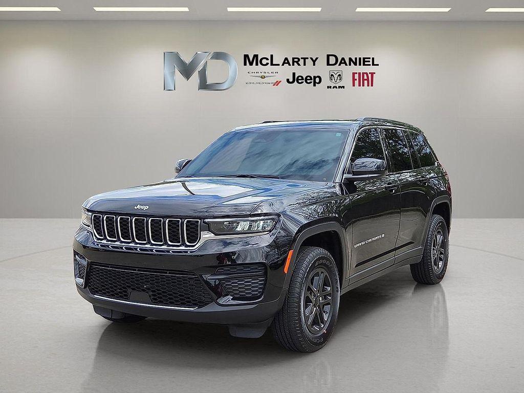 used 2025 Jeep Grand Cherokee car, priced at $32,933