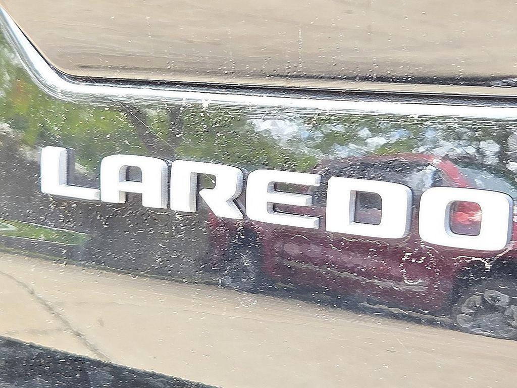 used 2025 Jeep Grand Cherokee car, priced at $32,933