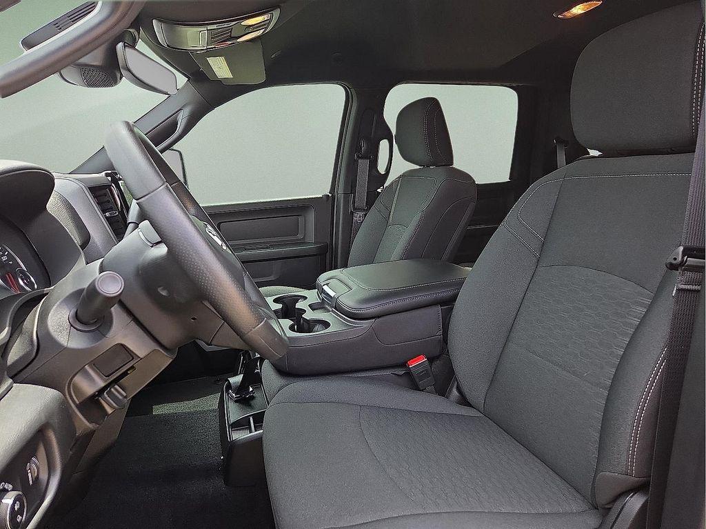 new 2025 Ram 2500 car, priced at $59,762
