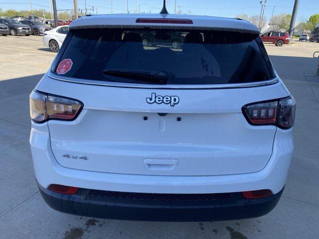 new 2025 Jeep Compass car, priced at $25,220