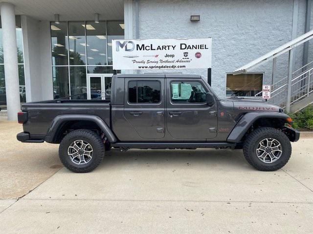 new 2024 Jeep Gladiator car, priced at $58,581