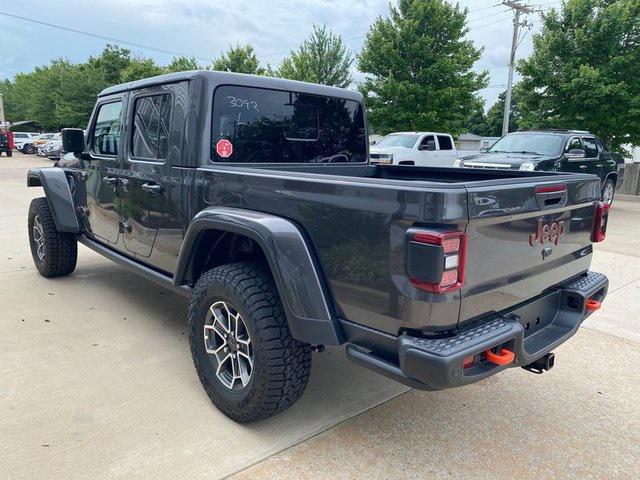 new 2024 Jeep Gladiator car, priced at $58,581