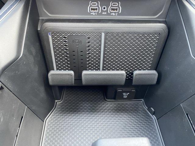 new 2025 Ram 1500 car, priced at $58,316