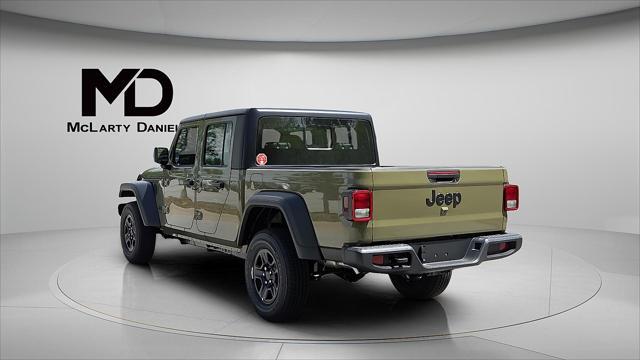 new 2025 Jeep Gladiator car, priced at $39,372