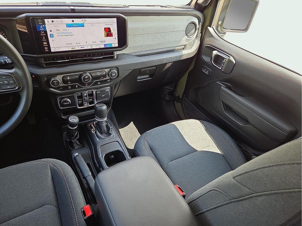 new 2025 Jeep Gladiator car, priced at $37,092