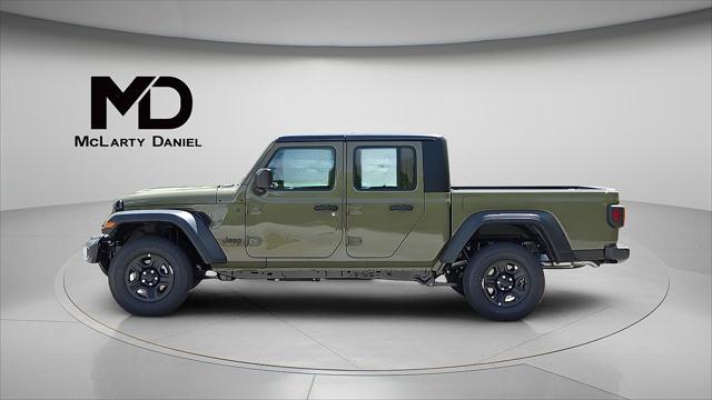 new 2025 Jeep Gladiator car, priced at $39,372