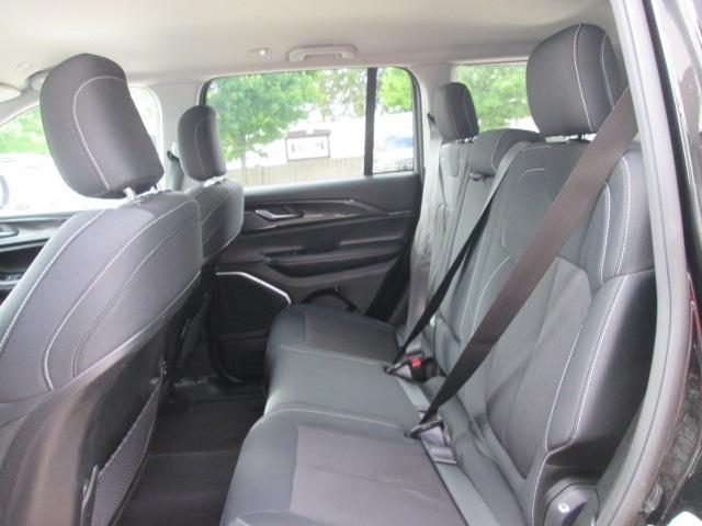 used 2022 Jeep Grand Cherokee car, priced at $30,607