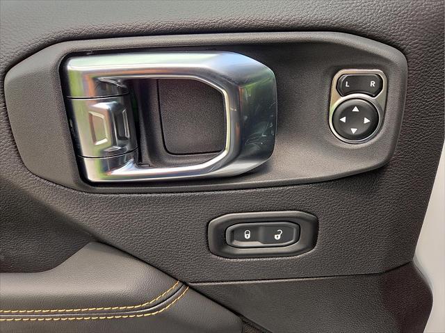 new 2025 Jeep Wrangler car, priced at $53,830