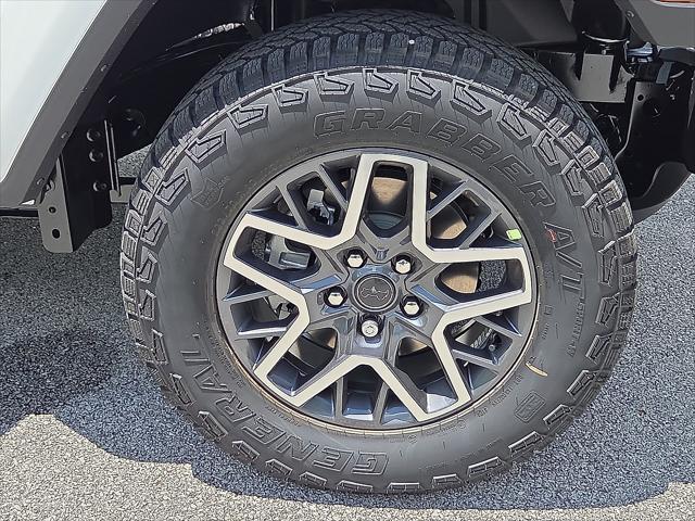 new 2025 Jeep Wrangler car, priced at $53,830