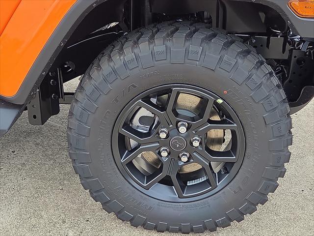 new 2025 Jeep Gladiator car, priced at $44,707