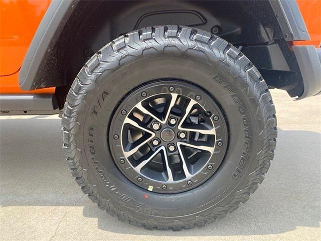 new 2025 Jeep Wrangler car, priced at $59,195