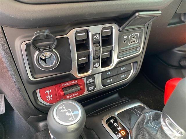 new 2025 Jeep Wrangler car, priced at $59,195
