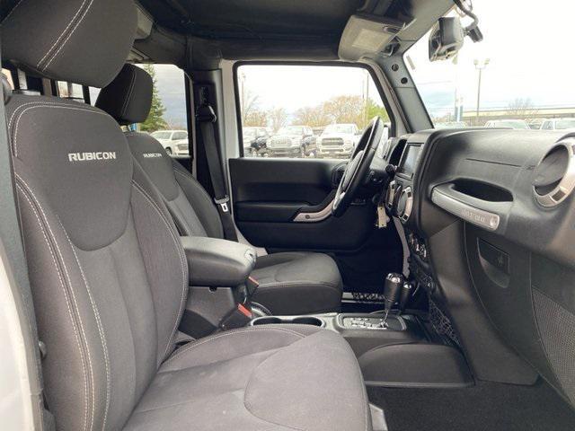 used 2015 Jeep Wrangler Unlimited car, priced at $25,700