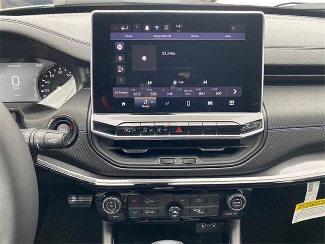 new 2025 Jeep Compass car, priced at $26,632