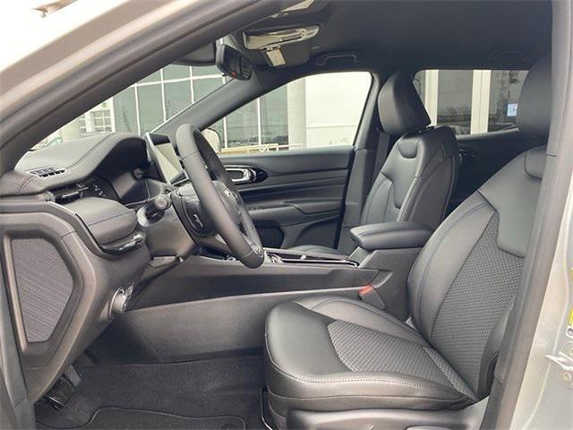 new 2025 Jeep Compass car, priced at $26,632