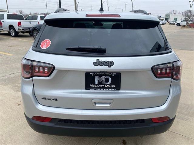 new 2025 Jeep Compass car, priced at $26,632