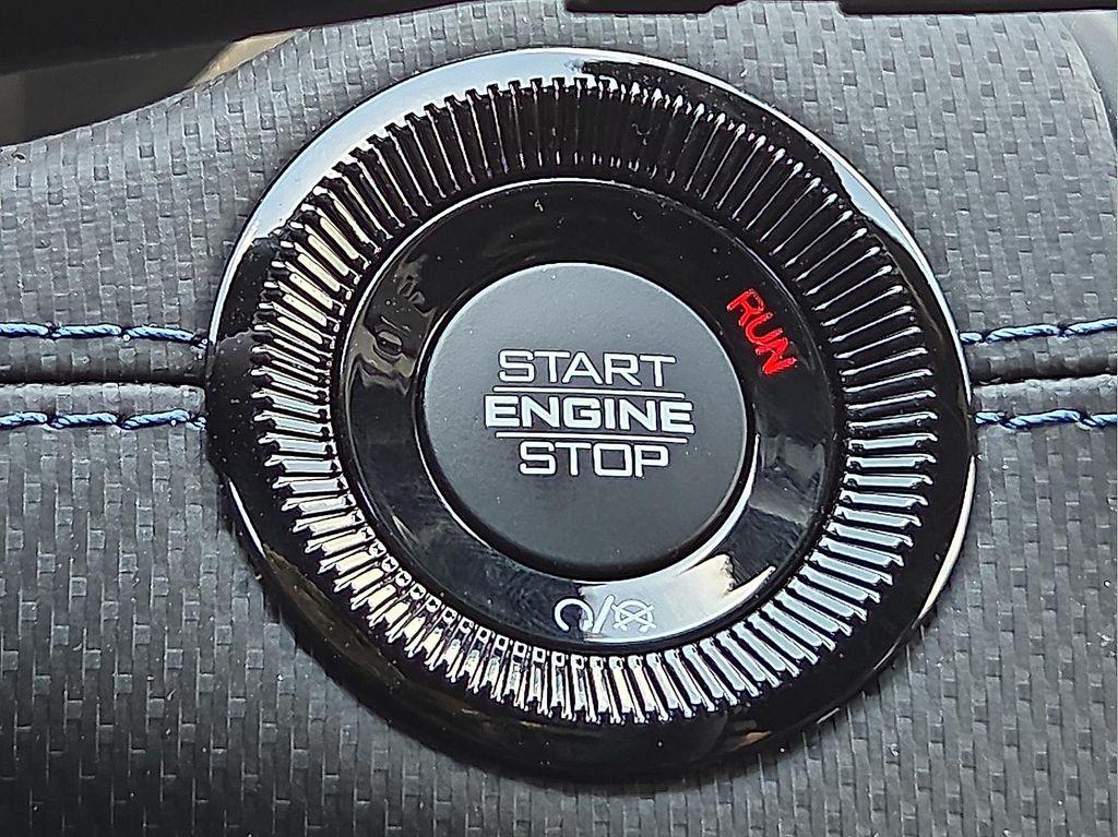 new 2025 Jeep Compass car