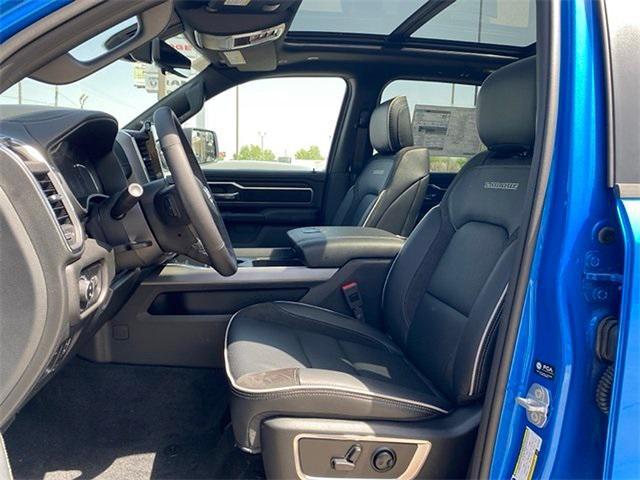 new 2025 Ram 1500 car, priced at $62,077