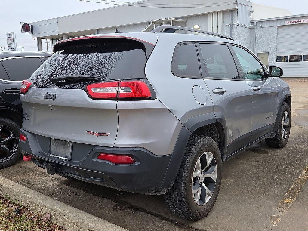 used 2017 Jeep Cherokee car, priced at $15,548
