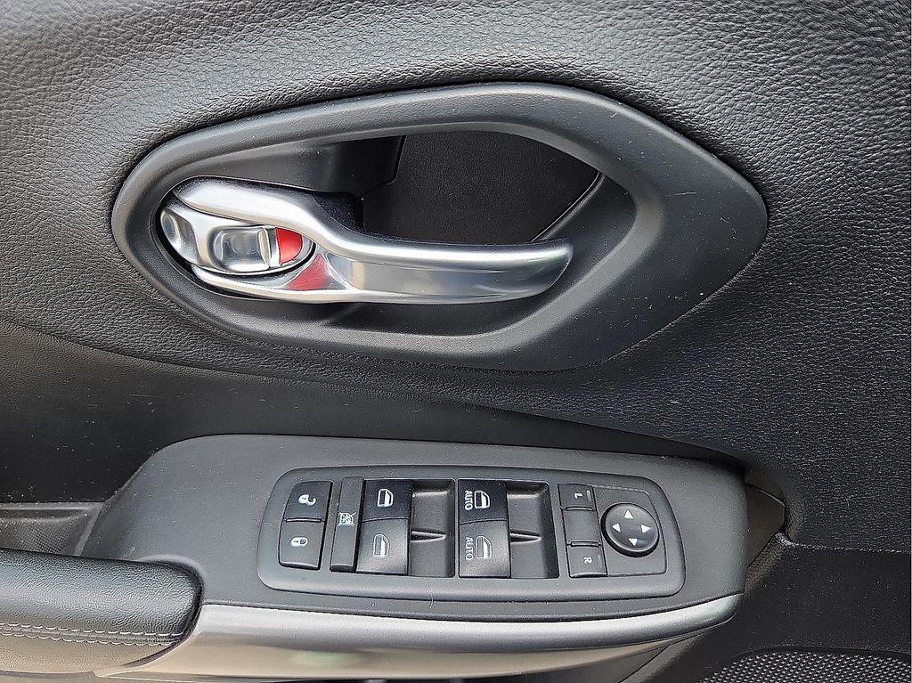 used 2019 Jeep Cherokee car, priced at $12,483