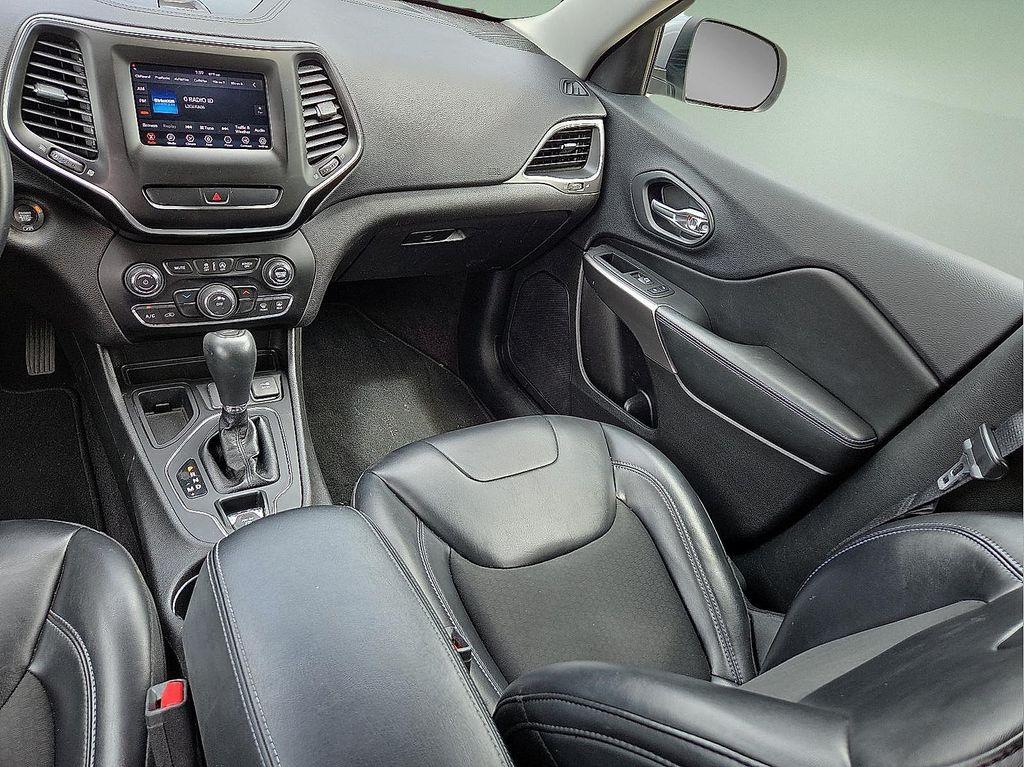 used 2019 Jeep Cherokee car, priced at $12,483