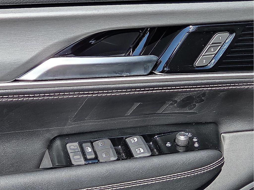 new 2025 Jeep Wagoneer L car, priced at $65,974