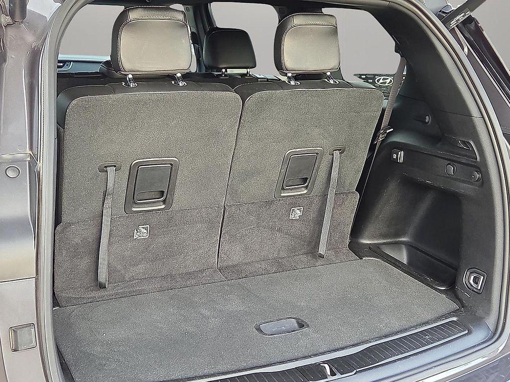 used 2024 Jeep Grand Cherokee L car, priced at $26,019