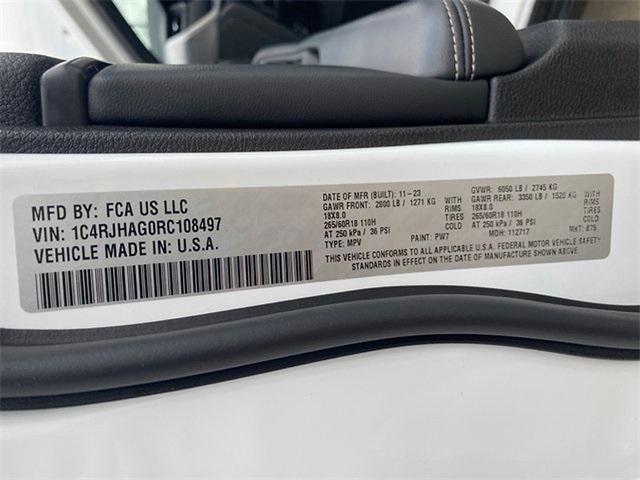used 2024 Jeep Grand Cherokee car, priced at $34,457