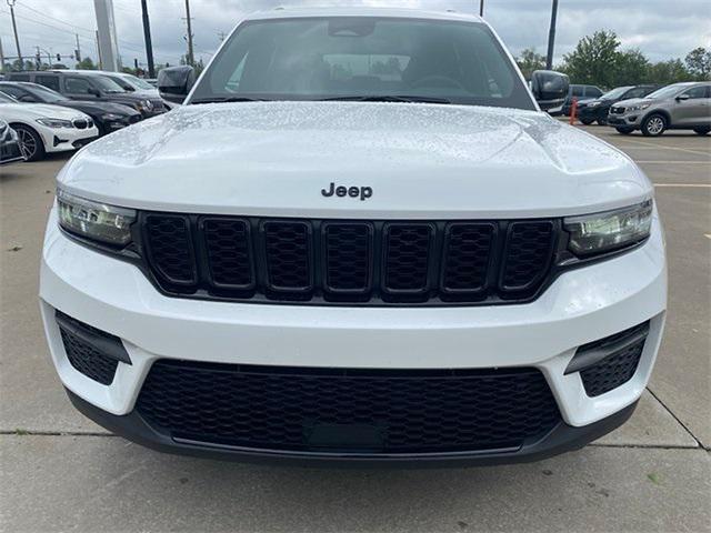 used 2024 Jeep Grand Cherokee car, priced at $34,457