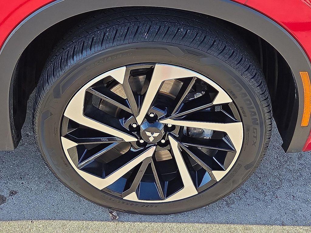 used 2024 Mitsubishi Outlander car, priced at $26,484