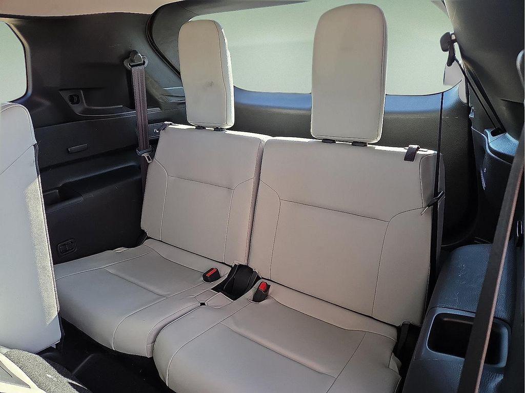 used 2024 Mitsubishi Outlander car, priced at $26,484