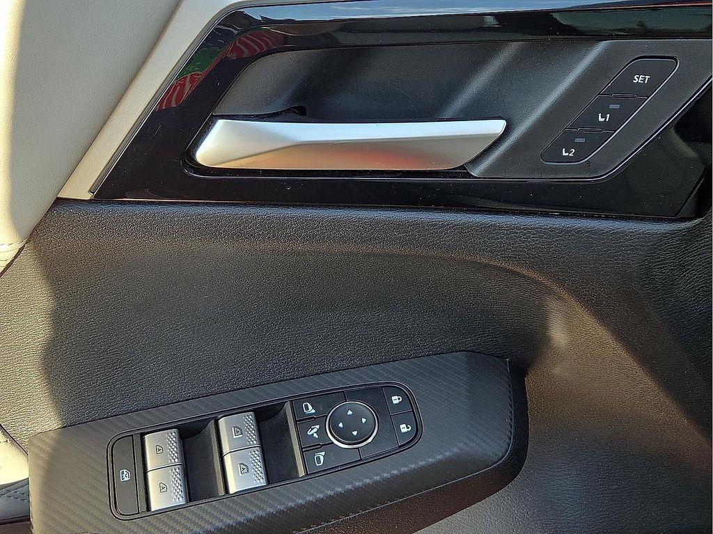 used 2024 Mitsubishi Outlander car, priced at $26,484