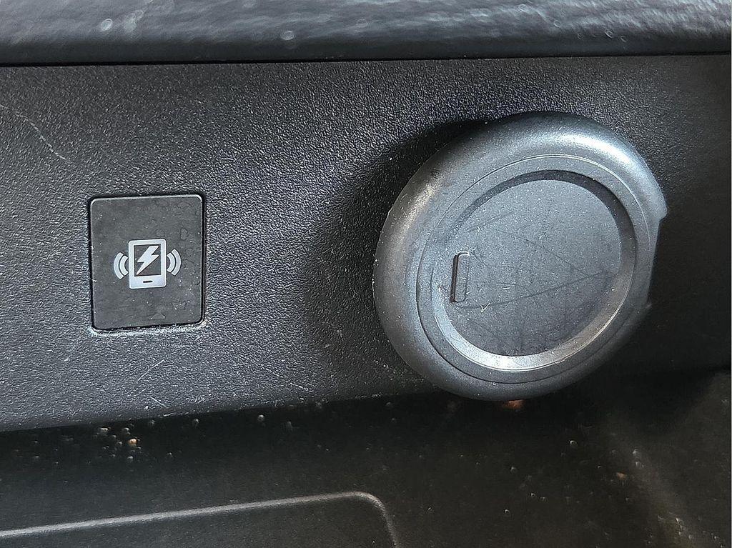 used 2024 Mitsubishi Outlander car, priced at $26,484