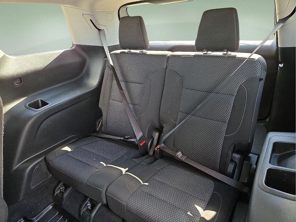 used 2023 GMC Acadia car, priced at $28,130