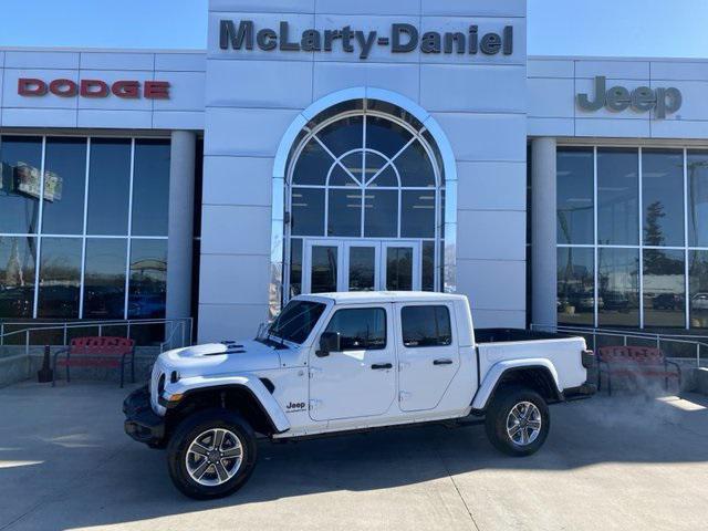 used 2021 Jeep Gladiator car, priced at $35,000