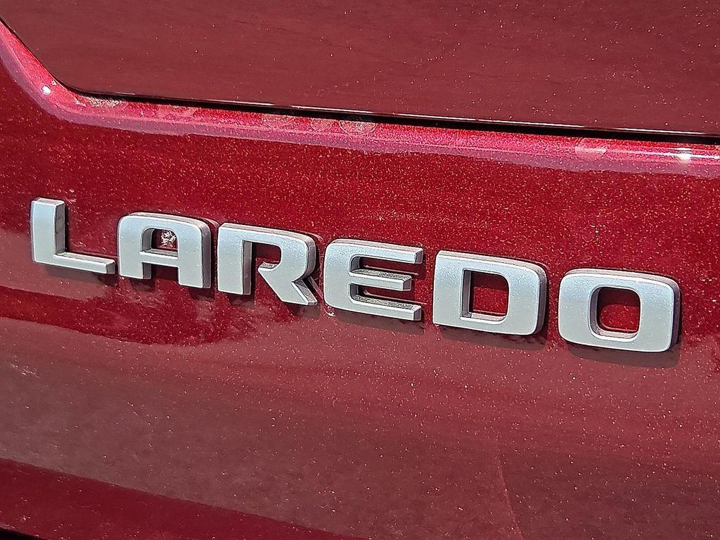 new 2025 Jeep Grand Cherokee car, priced at $40,256