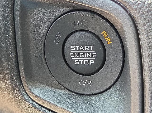 new 2025 Jeep Gladiator car, priced at $39,372