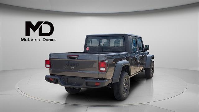 new 2025 Jeep Gladiator car, priced at $39,372