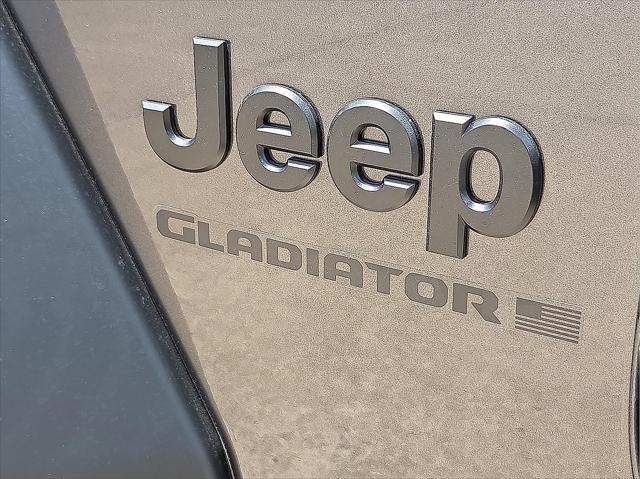new 2025 Jeep Gladiator car, priced at $39,372