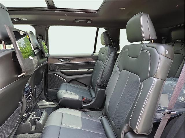 new 2025 Jeep Grand Cherokee L car, priced at $55,683
