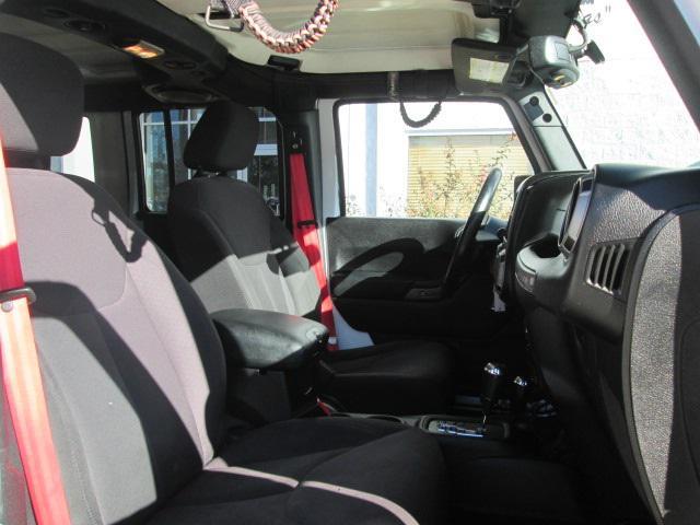 used 2014 Jeep Wrangler Unlimited car, priced at $17,000