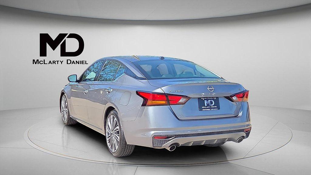 used 2023 Nissan Altima car, priced at $19,965