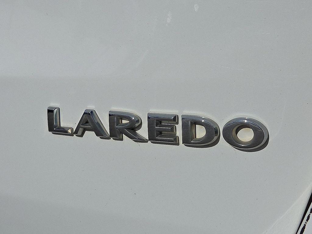 used 2015 Jeep Grand Cherokee car, priced at $12,602