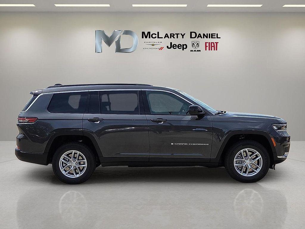 new 2025 Jeep Grand Cherokee L car, priced at $42,069