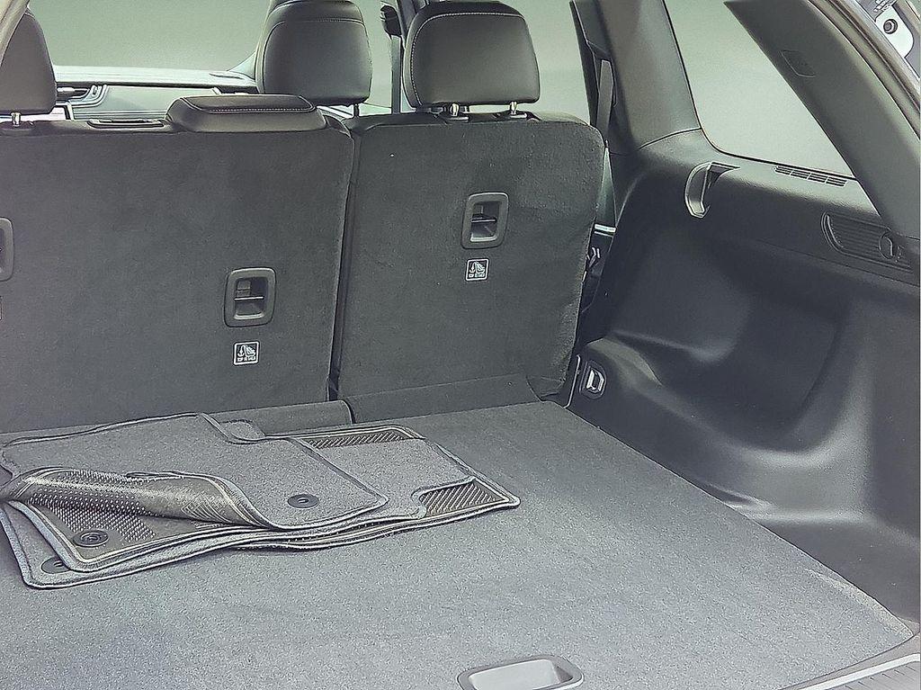 new 2025 Jeep Grand Cherokee car, priced at $42,740