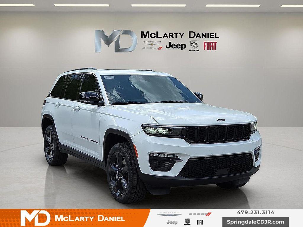 new 2025 Jeep Grand Cherokee car, priced at $46,283