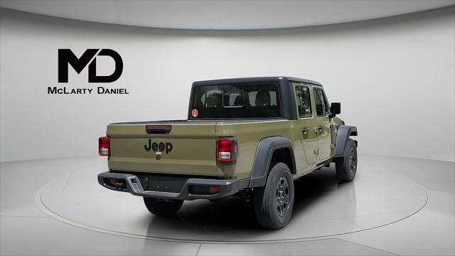 new 2025 Jeep Gladiator car, priced at $39,372