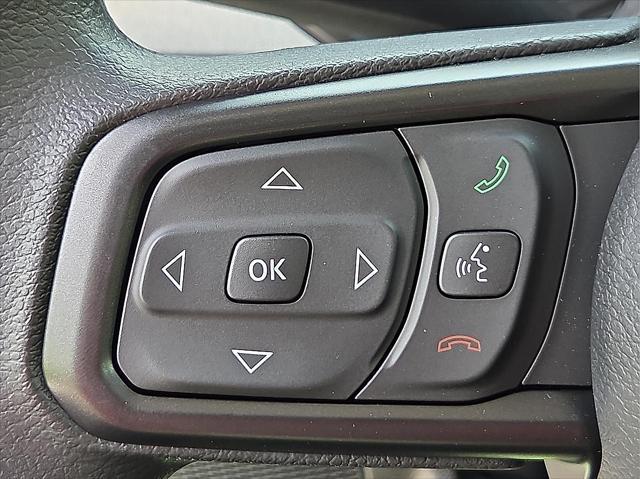 new 2025 Jeep Gladiator car, priced at $39,372