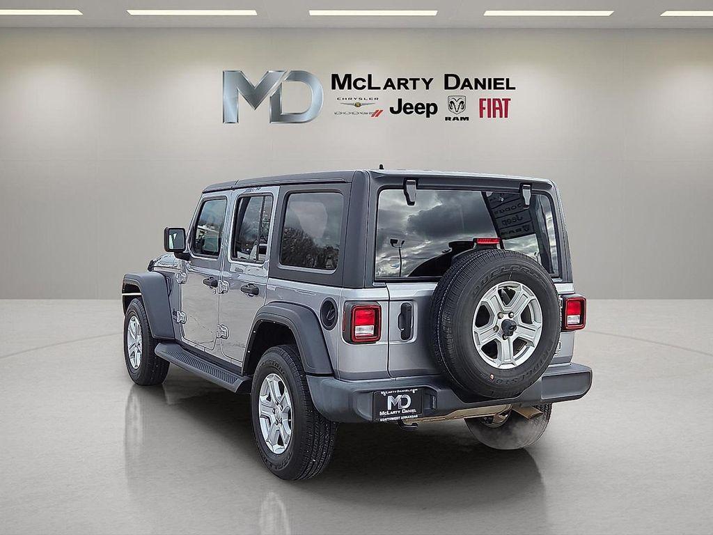 used 2021 Jeep Wrangler Unlimited car, priced at $26,297