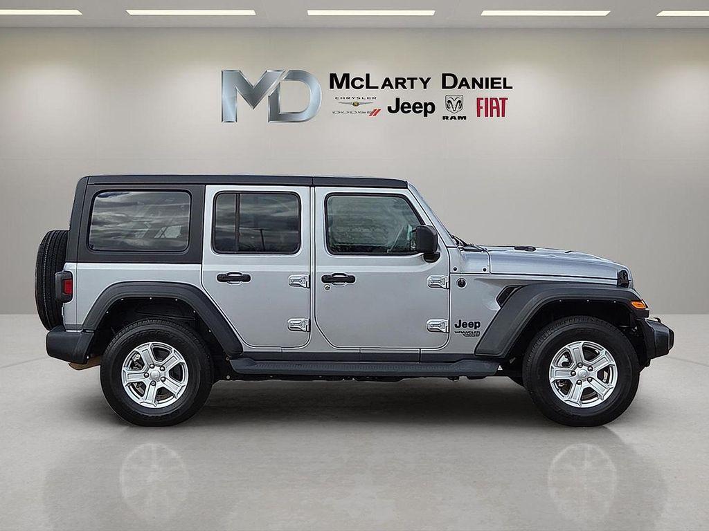 used 2021 Jeep Wrangler Unlimited car, priced at $26,297